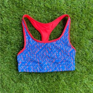 Reversible sports bra